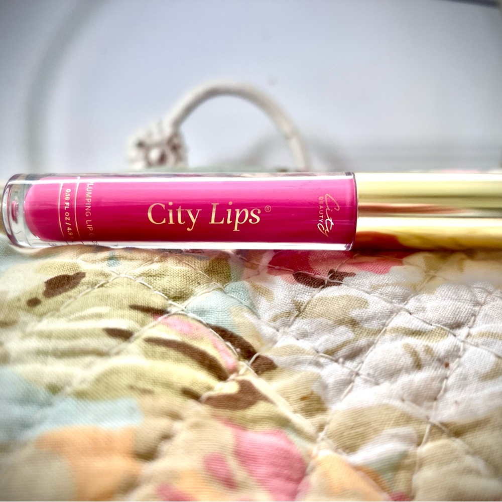 City Lips Plumping Pink Lip Gloss